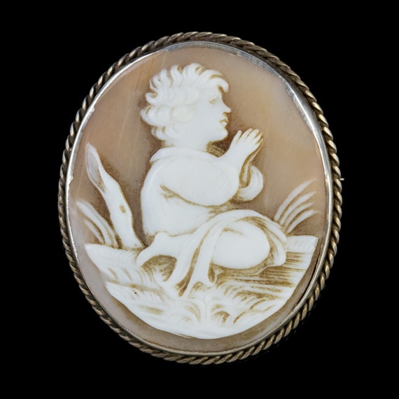 Antique Victorian Bullmouth Shell Cameo Brooch Ci… - image 2