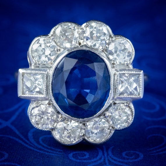 Art Deco Style Sapphire Diamond Ring 18ct Gold 2.80ct Sapphire