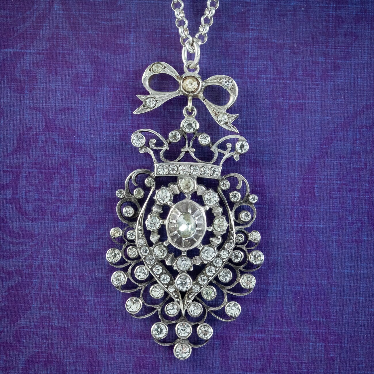 Victorian shop paste necklace