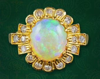 Vintage Opal Diamond Cluster Ring 18ct Gold 1.5ct Natural Opal