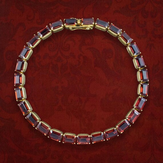 Vintage Garnet Tennis Bracelet 18ct Gold