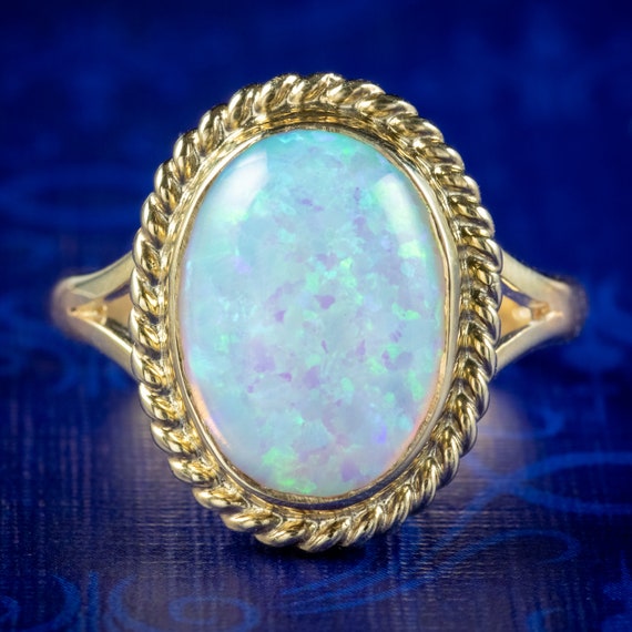 Opal Gold Ring 9ct Gold 6ct Opal