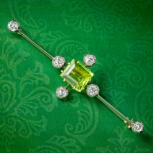 Antique Edwardian Peridot Diamond Bar Brooch 18ct Gold 3.5ct Peridot