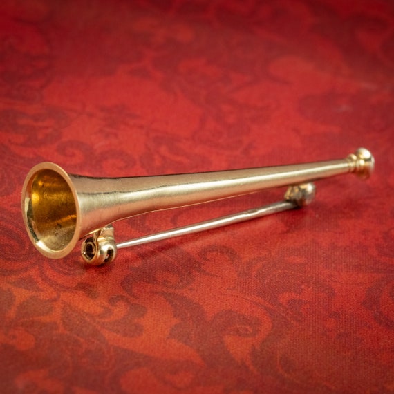 Vintage Horn Brooch 9ct Gold Dated 1968