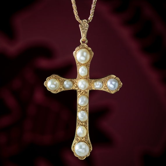 Vintage Natural Baroque Pearl Cross Pendant Necklace 18ct