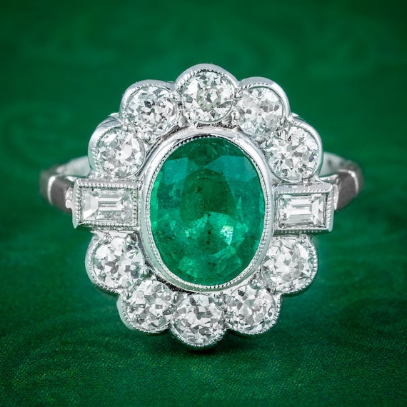 Art Deco Style Emerald Diamond Cluster Ring 2ct Emerald