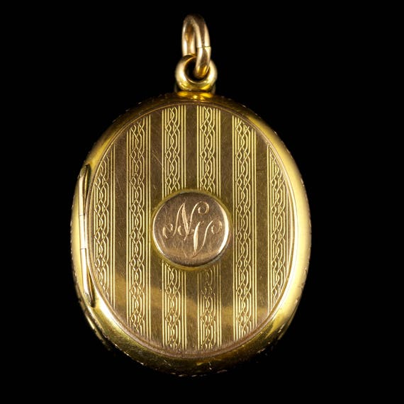 Antique Victorian Gold Family Locket Circa 1900