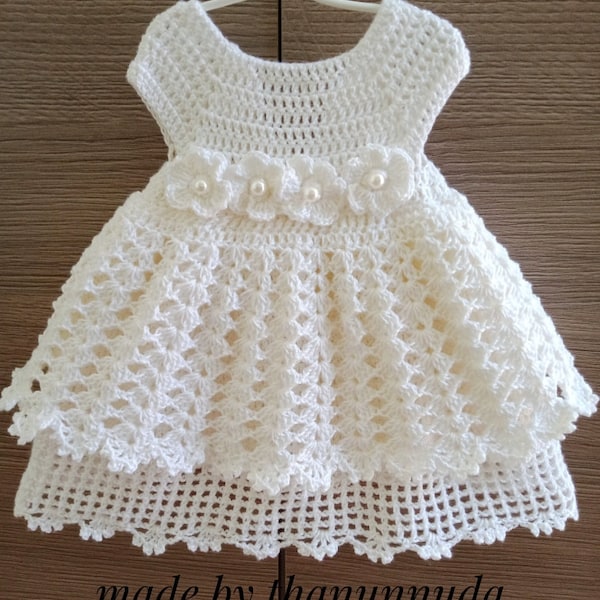 Crochet PATTERN Baby Dress, Patron de robe de baptême, Robe de baptême, Tissu de baptême, Patron de robe de bébé au crochet, (Taille jusqu'à 4 ans)