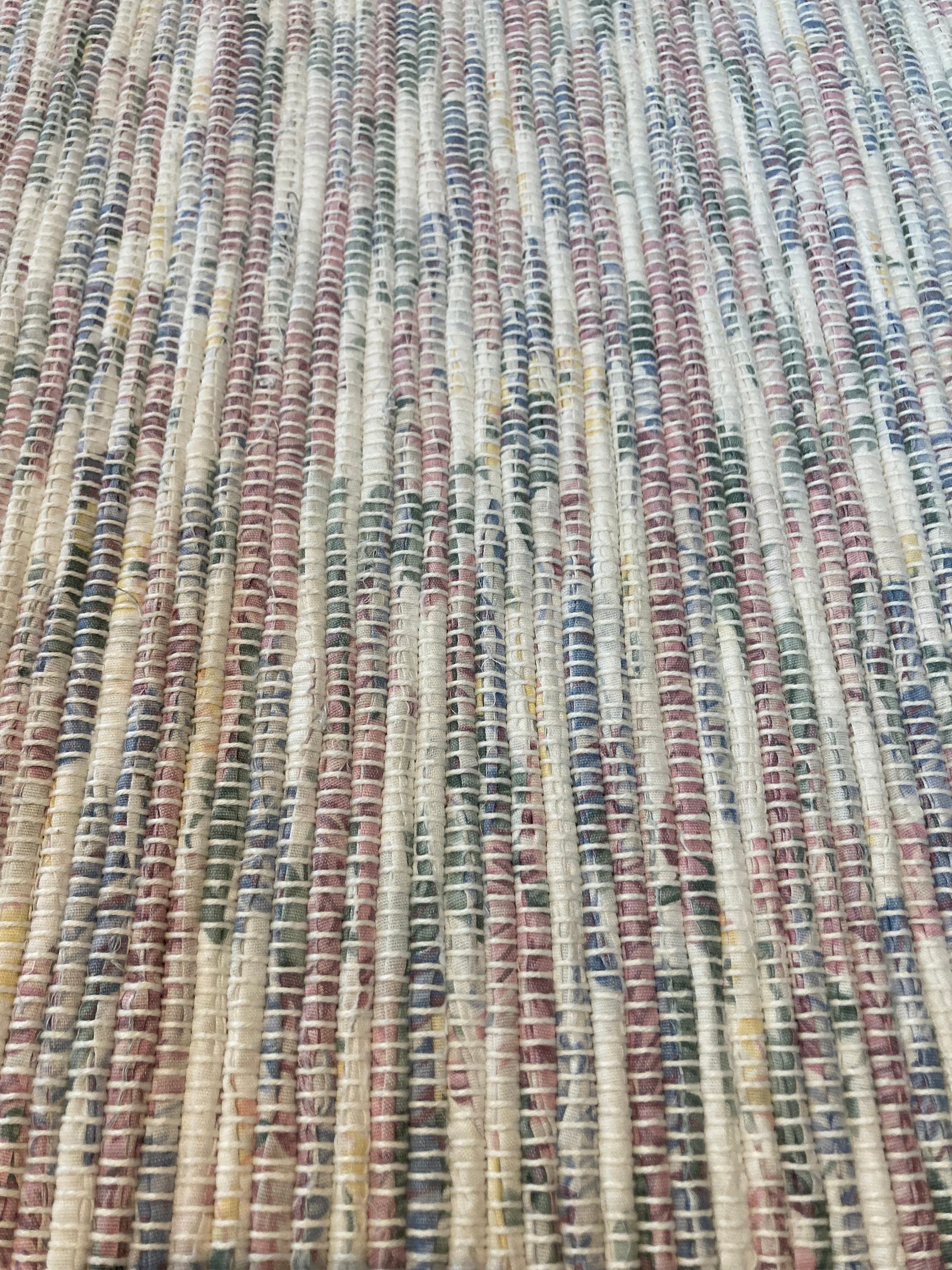 Vintage Pastel Rag Rug: Farmhouse Table Mat (37 1/2