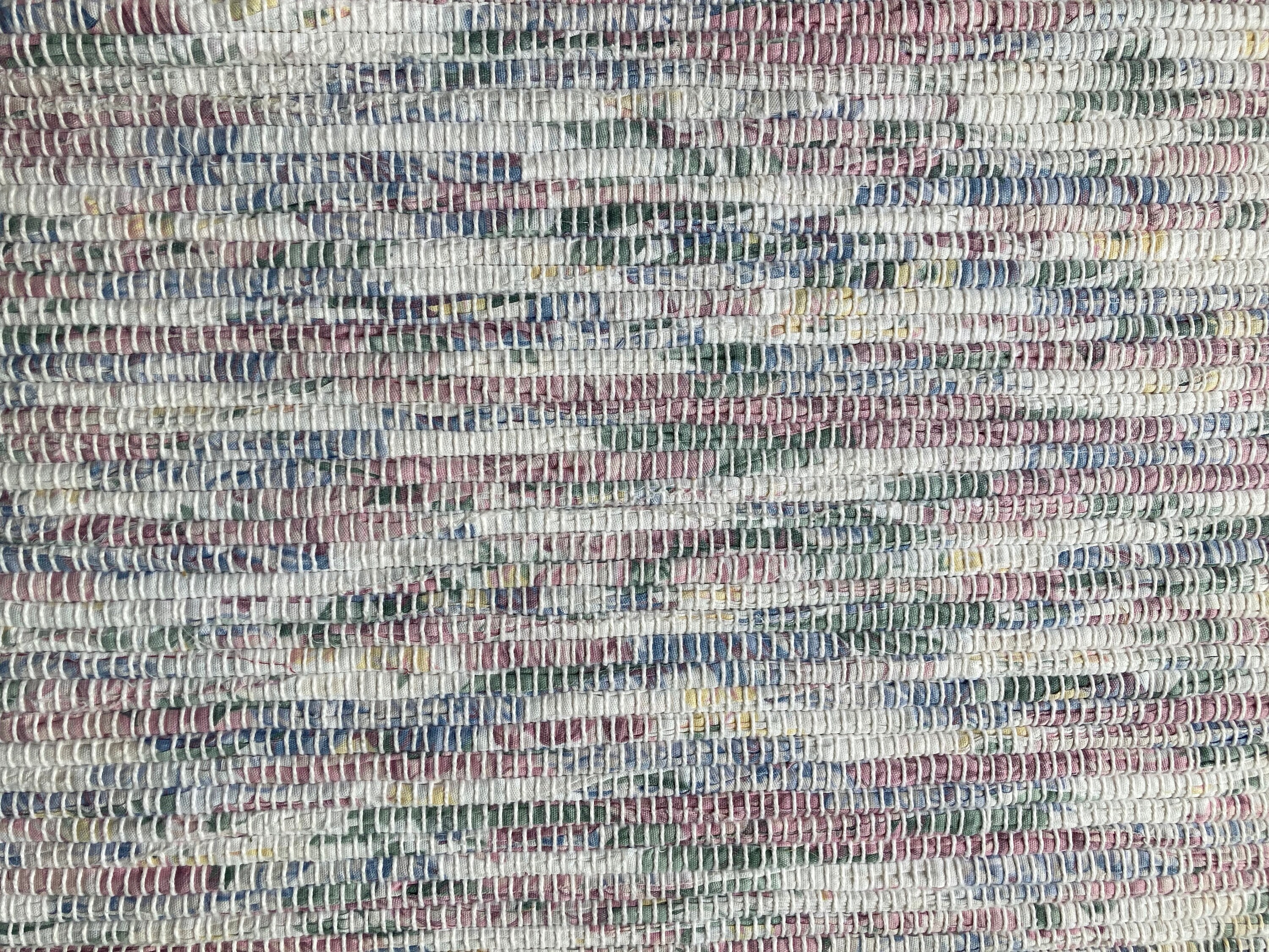Vintage Pastel Rag Rug: Farmhouse Table Mat (37 1/2