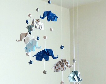 Mobile bébé Origami, Eléphants et étoiles, Bleu marine, gris, taupe, blanc