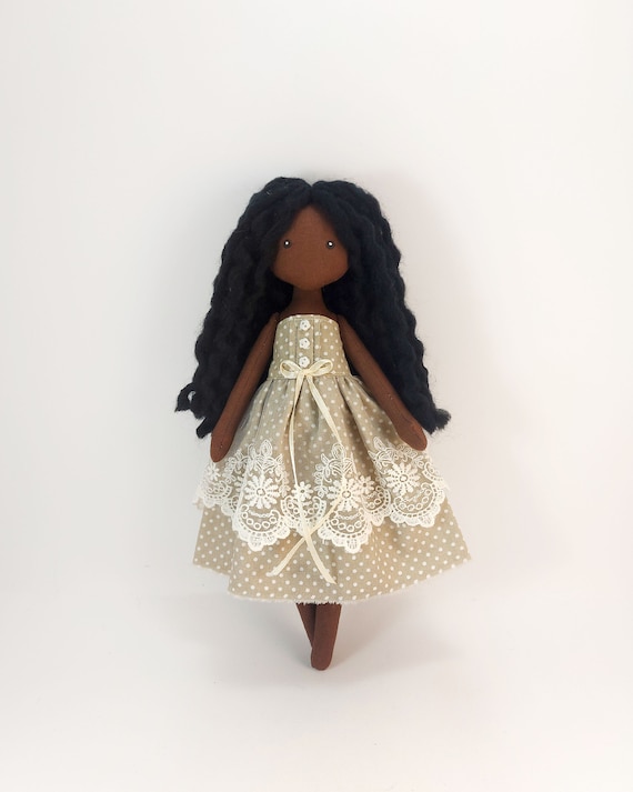 couture & fabrication d'une mini doll, poupée déco miniature au visage  peint main 