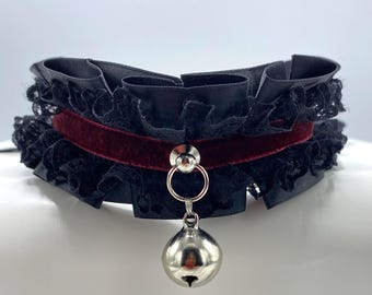 Petplay kitten collar gear gothic dark Lolita style
