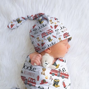 Emmailloter pompier, emmailloter infirmière, cadeau bébé collègue, couverture d'emmaillotage ambulance, séance photo nouveau-né, emmailloter bébé personnalisé, personnalisé