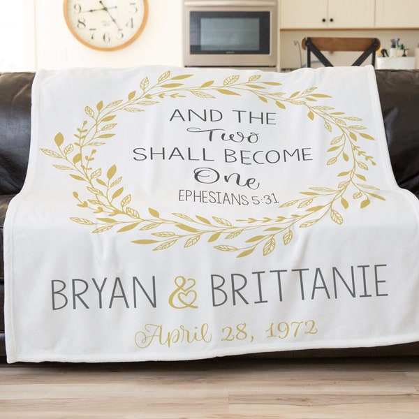 50th Wedding Anniversary Gifts - 60+ Gift Ideas for 2024