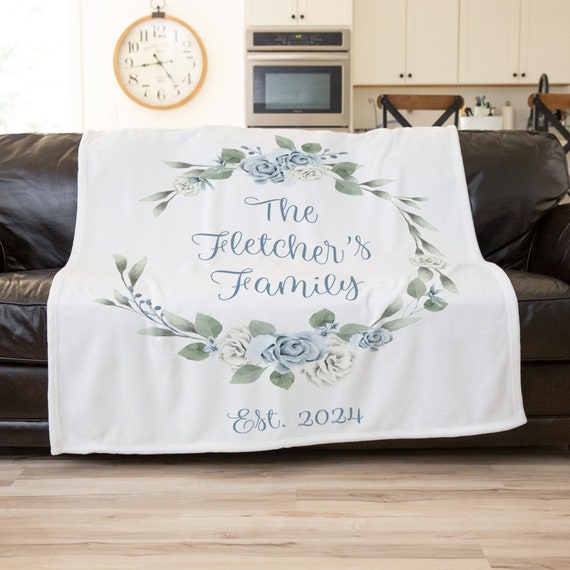Last Name Blanket Our First Home Traditional Christmas Personalized Blanket for Wedding Family Blanket Housewarming Gift for Family Etsy Norway