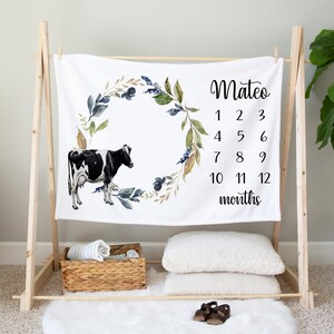 Cow Blanket, Milestone Blanket, Cow Nursery, Cow Baby Shower, Farm Nursery, Farm Baby Shower Gift, Personalized Baby Blanket,Monthly Blanket