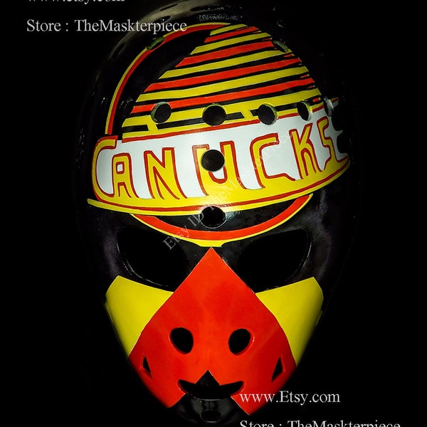 John Garrett Ice Hockey Mask Goalie Helmet 1:1 Scale Wearable Home Decor Vintage Style New Year Christmas Gift G44