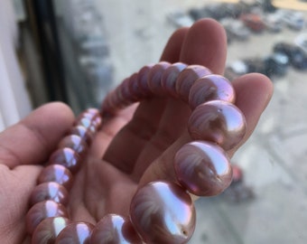 Stor naturlig mörklila/lavendelfärgad sötvattenspärlsträng | 11,5-15,5 mm stora barockpärlpärlor | Lake Pearls, HPP003