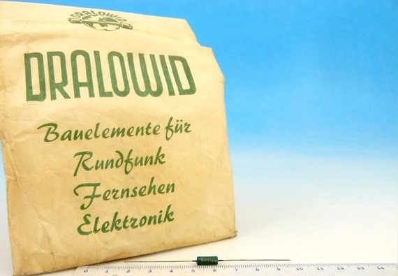 100 Kohleschichtwiderstände 620 kOhm 5/% 0,25 W