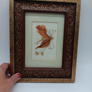 HANDMADE VINTAGE Pressed Flower BUTTERFLY