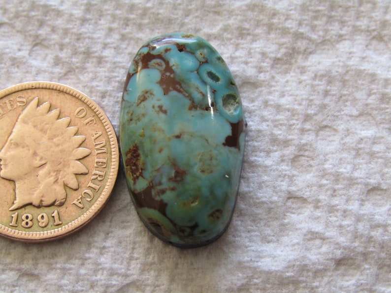 Cumpas Turquoise Cabs 14 carats Blue Cabochon Hand Cut Matching Set Water Web