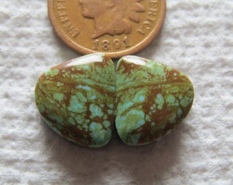 2 Tyrone Turquoise Cabochon 11 carat New Mexico American Cab Matching Sets