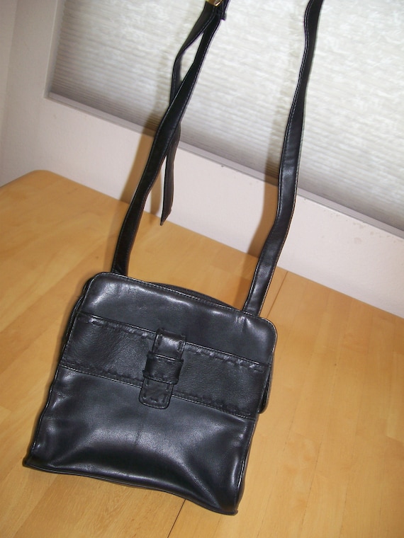 Vintage 1980's Boxy Black Leather Purse Handbag Sh