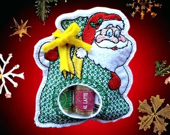 Santa Claus Peekaboo ITH Treat Bag in Hoop, Christmas Machine Embroidery Design.