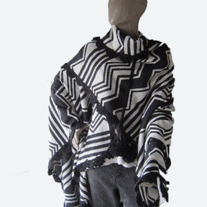 Chevron Poncho, Aztec Poncho, Outerwear Coat, Women Clothing, Ethnic Poncho , black and white poncho image 4