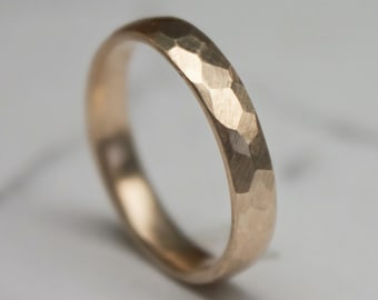 Gehämmerter 14K Massivgold Ehering 2mm, Facettiert Ring, geprägter Verlobungsring, Gehämmertes Ehering, Hochzeitsgeschenke für Paare