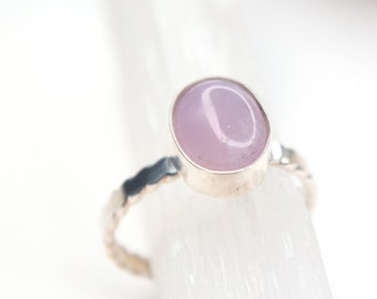 Light Amethyst Sterling Silver Ring - Light Purple Genuine Gemstone Oval Ring