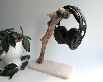 Driftwood Headphone Holder, Wooden Hat Stand, Jewelry Hanger, Driftwood Art, Beach Theme Gift, Organic Design, Rustic Coastal Decor