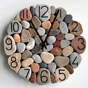 Stone Clock 8.5", Pebble Art Clock, Stone Mosaic Wall Clock, Beach Theme Wall Art, Coastal Decor, Seaside Design Clock, Stone & Metal Clock