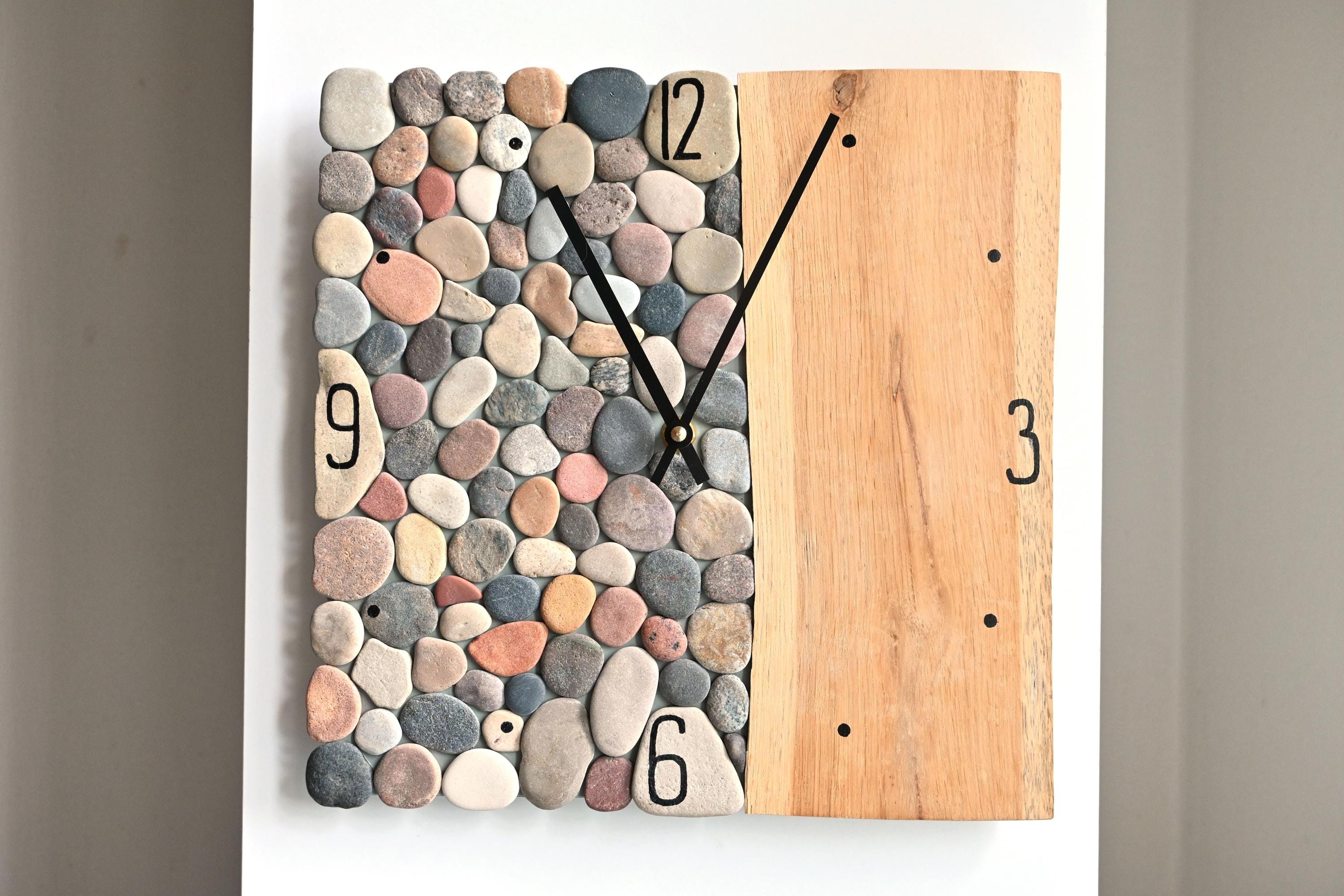 Orologio in legno e pietra da 11