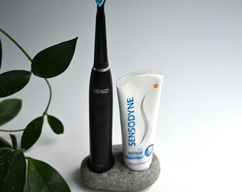 Soporte de piedra para cepillos de dientes y pasta de dientes eléctricos, decoración de baño costera, soporte de cepillos de dientes de roca, arte de guijarros de playa, almacenamiento de baño de diseño