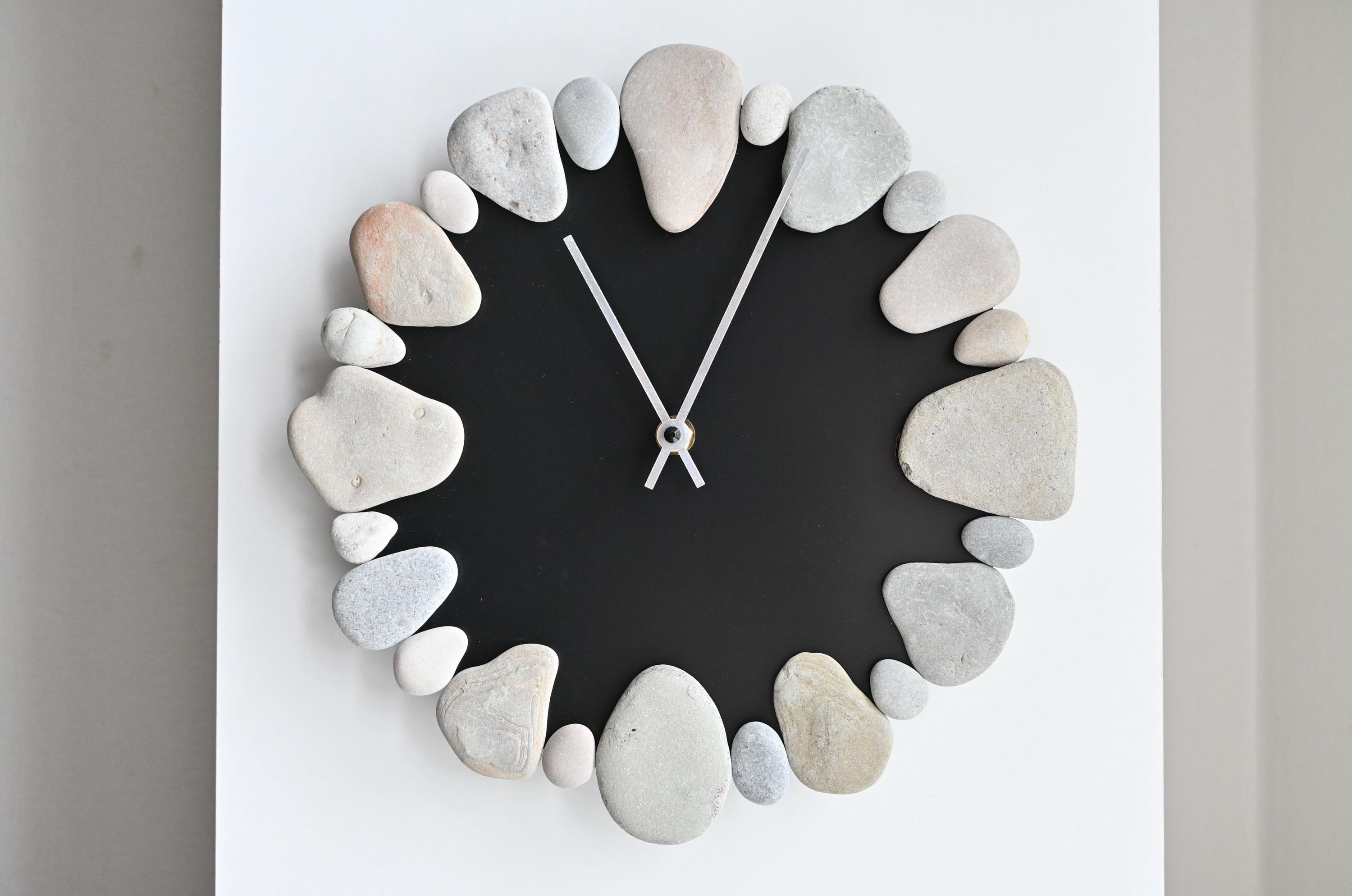 Pebble Art Clock 11", Coastal Rock Clock, Gray Sea Stone Wall Clock, Beach Theme Gift, Coastal Design, Colorful Stone Circle, Black Clock
