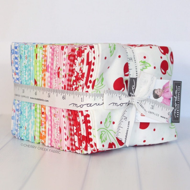 Moda Fabric Badda Bing Fat Quarter Bundle 33 pieces Cherry Fabric Me /& My Sister Designs