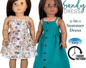 Puede incluir: Un patrón PDF para un vestido de verano 2 en 1 para muñecas de 45 cm. El vestido es turquesa con una fila de botones en la parte delantera y un estampado floral blanco con un diseño de bicicleta. El patrón es fácil de seguir y tarda aproximadamente una hora en completarse. "Sandy Dress" está escrito en una fuente grande en la parte superior de la imagen.