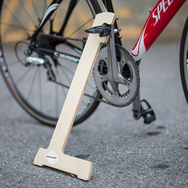 Bike Stand: clever removable kick stand / bicycle prop, plywood, for clipless pedals, for garage or trailhead.