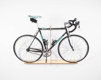 Bike Shelf | Compact wall-mounted Bicycle Storage