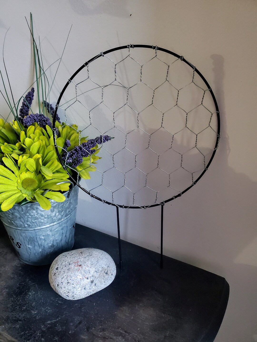 Chicken Wire Trellis, Chicken Wire, Chicken Wire Display, DIY Beaded
