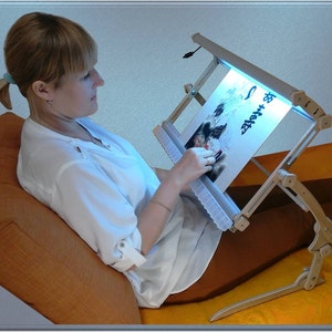 Wooden Embroidery Stand with Light Universal Adjustable Cross Stitch and Beading Stand Floor and Table Stand Frame Standard 60x30 cm