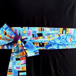 Cinto obi azul com tecido gráfico dourado Cinto japonês para amarrar
