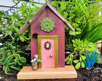 Fairy Door, Pink and Burgundy with Decorative Medallion and Flower Pot (644)