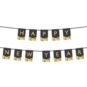 Black & Gold Happy New Year Fringe Banner 4.5ft | New Year&#39;s Eve Party Decorations | New Year&#39;s Eve Banner | Black and Gold New Year&#39;s