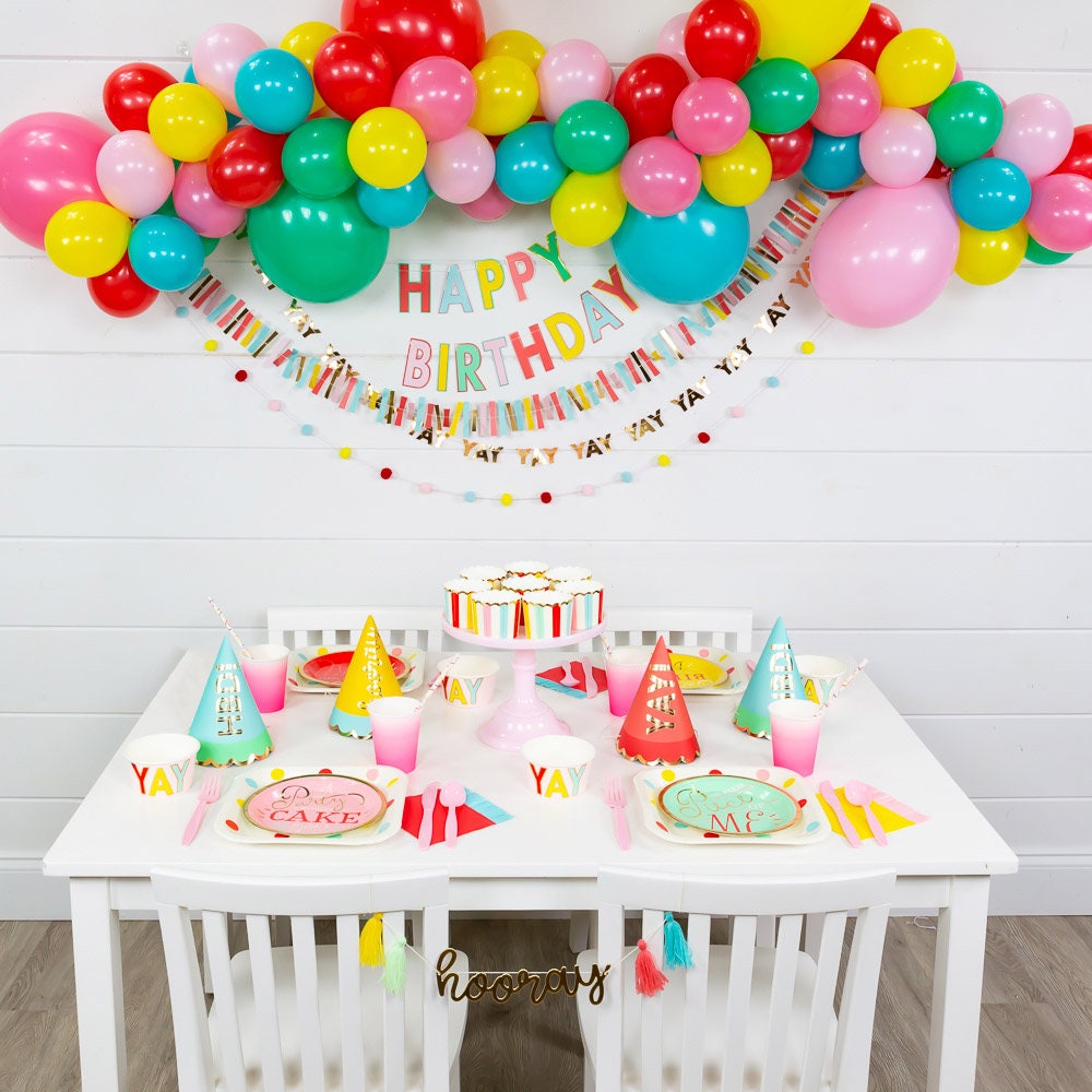 How to Make a Balloon Arch - HOORAY! Mag