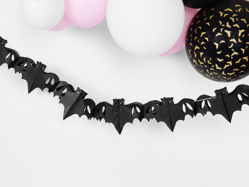 Halloween Bat Tissue Garland Kids Halloween Party Decorations Halloween Birthday Halloween Bunting Banner Halloween Photo Backdrop image 3