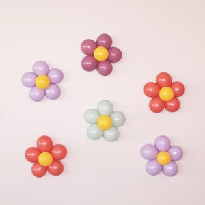 Daisy Flower DIY Kit | Flower Balloons | Daisy Balloon Kit | Daisy Balloon Wall | Daisy Backdrop | Two Groovy | Groovy One | Groovy Birthday