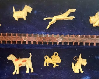 Vintage Cracker Jack Toys / Dogs